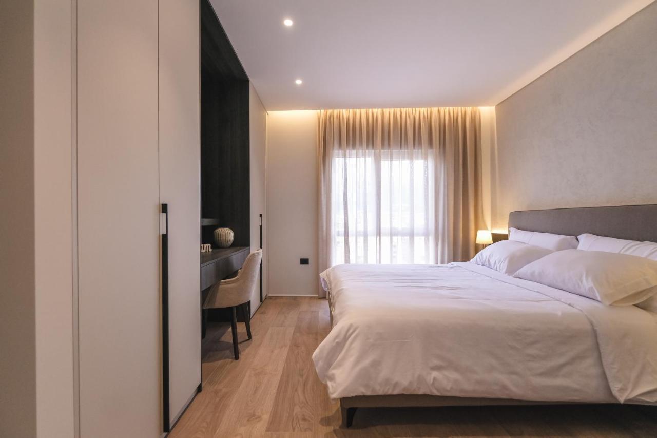 Two Steps Apartments Tirana Eksteriør billede